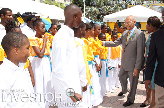 Governor General Sir Arthur Foulkes meets the National Youth Choir